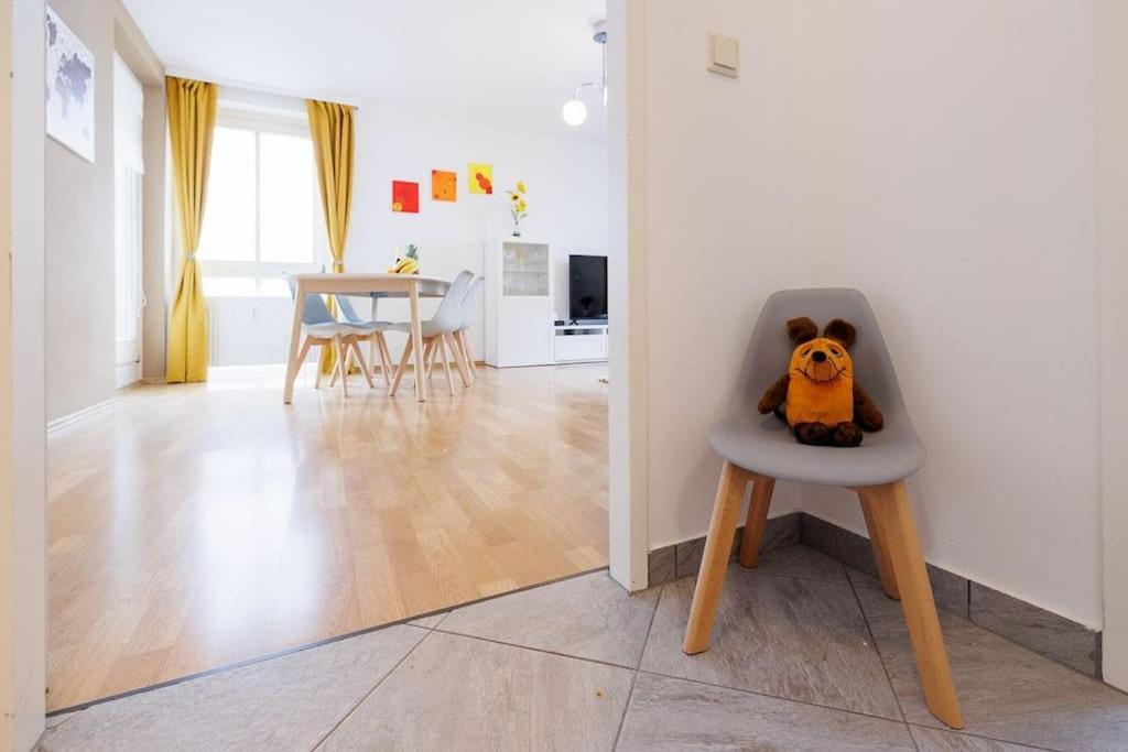 New! Cozy & Lovely Home In The 3Rd District Viena Exterior foto